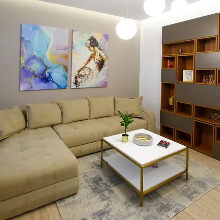 Apartment Mianelly Center 3